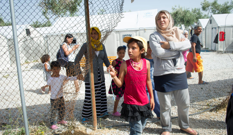难民署呼吁更加迅速地将庇护寻求者从希腊岛屿送往本土陆地